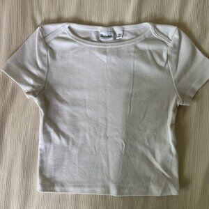 Aritzia (Sun.deh) white crop top